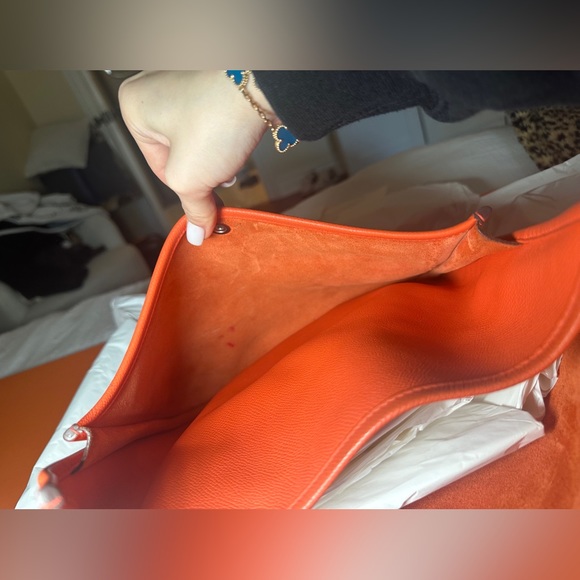 HERMES SOFT EPSOM CALFSKIN EVELYN POCHE - Picture 10 of 10